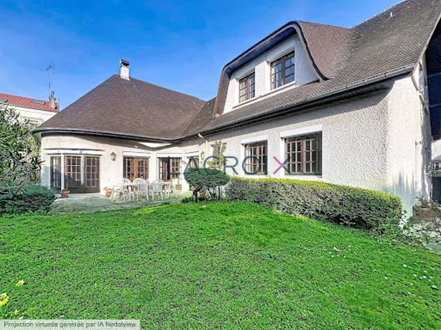 Vente Propriété 10 pièces 308 m2 Gentilly