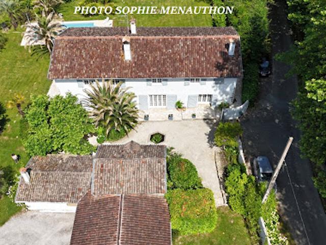 Vente Maison 10 pièces 310 m2 Saint Martin de Seignanx