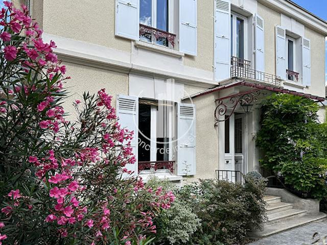 Vente Maison 10 pièces 314 m2 Asnieres sur seine