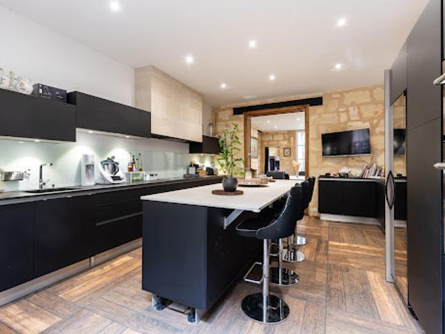 Vente Maison 10 pièces 315.28 m2 Bordeaux