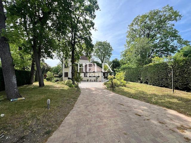 Vente Maison 10 pièces 315 m2 Le Vésinet