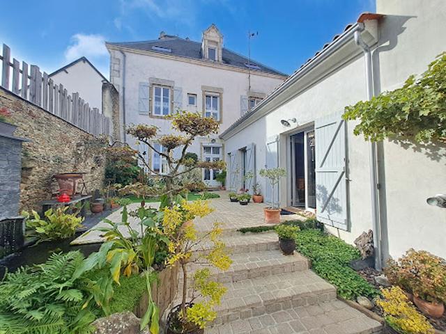 Vente Maison 10 pièces 316 m2 La Garnache