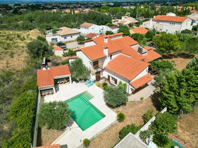 Vente Maison 10 pièces 322 m2 Thuir