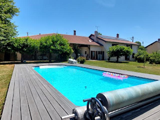 Vente Maison 10 pièces 325 m2 Dompierre sur Veyle