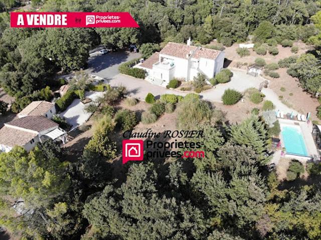 Vente Maison 10 pièces 326 m2 Besse sur Issole