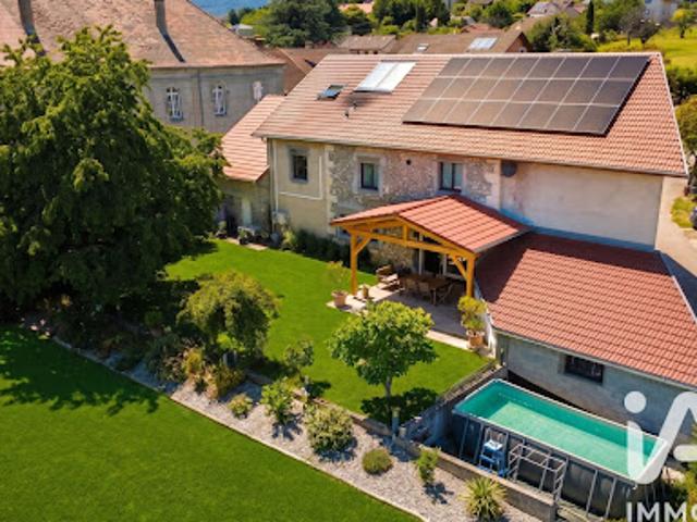 Vente Maison 10 pièces 333 m2 Challex