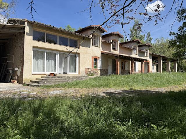 Vente Maison 10 pièces 330 m2 Caraman