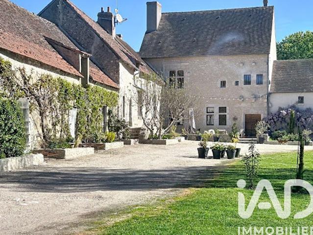 Vente Maison 10 pièces 445 m2 Tavers