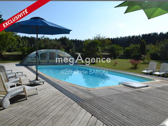 Vente Maison de maître 10 pièces 450 m2 Beauvoir sur Niort