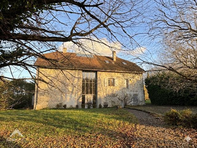 Vente Maison 10 pièces 455 m2 Chevry