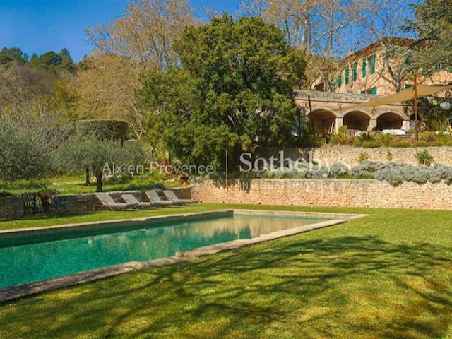 Vente Maison 10 pièces 470 m2 Aix en Provence