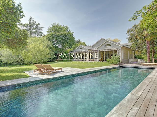 Vente Maison 10 pièces 404 m2 Saint Nom la Bretèche