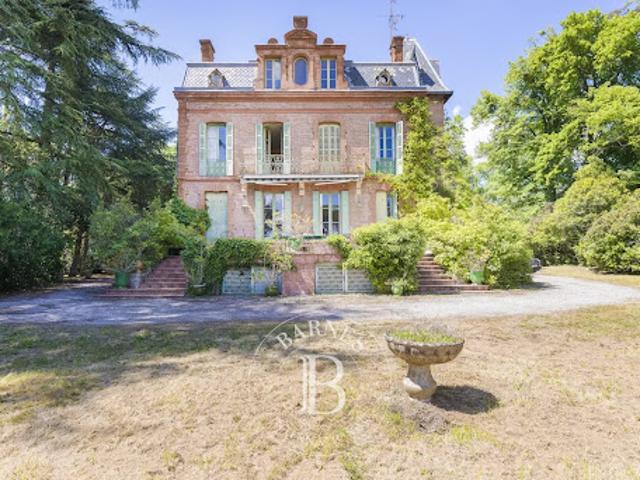 Vente Maison 10 pièces 425 m2 Rouffiac Tolosan