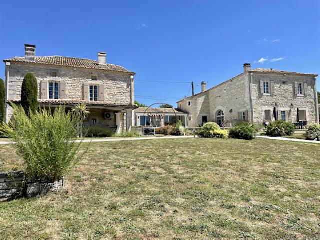 Vente Maison 10 pièces 439 m2 Dirac