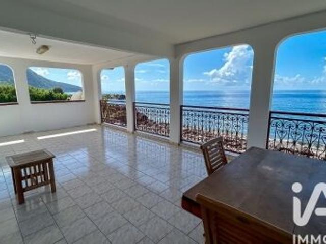 Vente Maison 10 pièces 503 m2 Gourbeyre