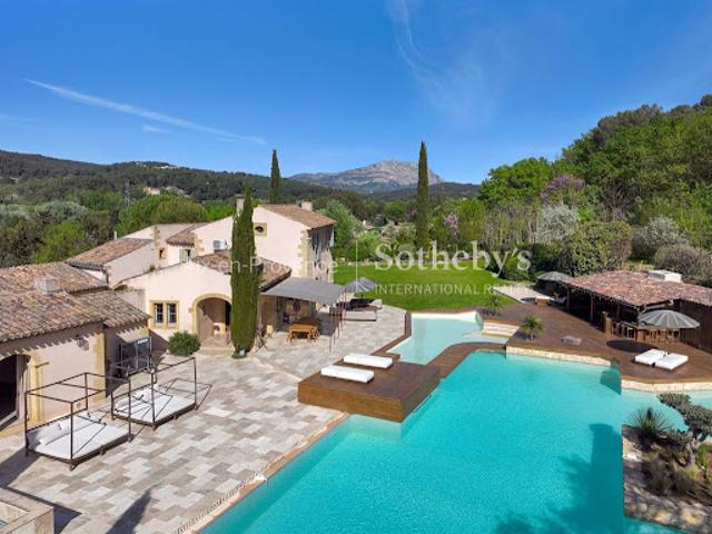 Vente Maison 10 pièces 500 m2 Aix en Provence