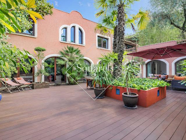 Vente Maison 10 pièces 500 m2 Neuilly sur Seine