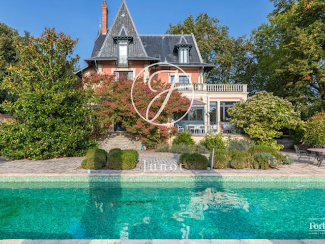 Vente Maison 10 pièces 500 m2 Rueil Malmaison