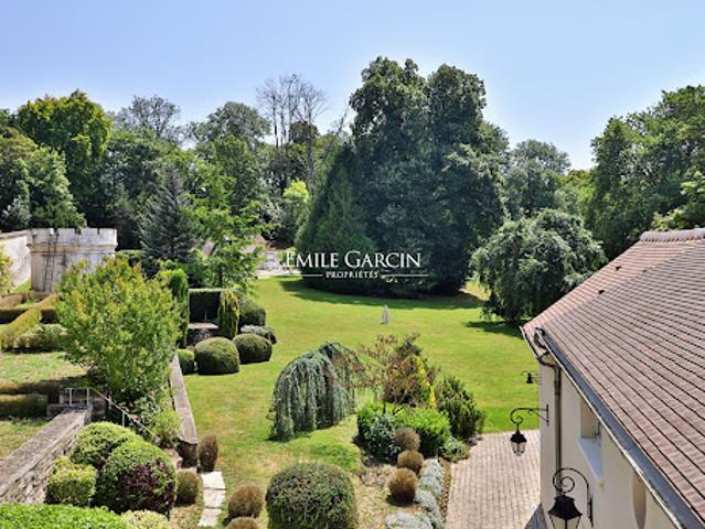 Vente Maison 10 pièces 523 m2 Magny en Vexin