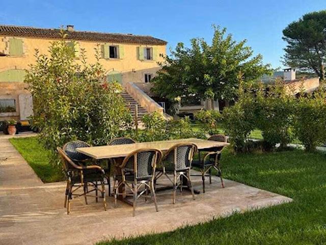 Vente Maison 10 pièces 850 m2 Lauris