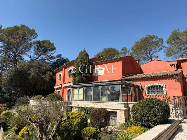 Vente maison 11 pièces Mougins 06