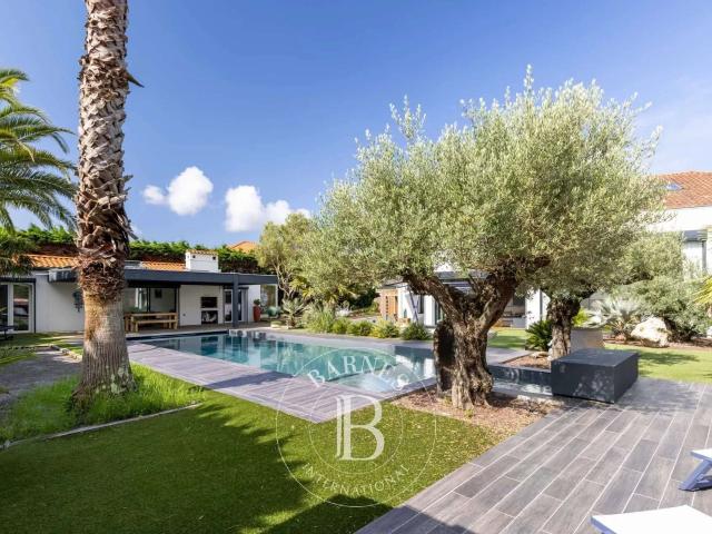 Vente maison 11 pièces Anglet 64