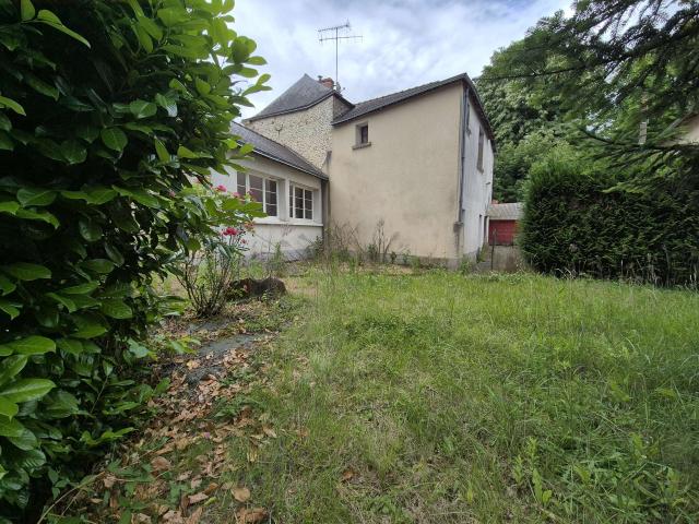 Vente maison 11 pièces Chantenay Villedieu 72