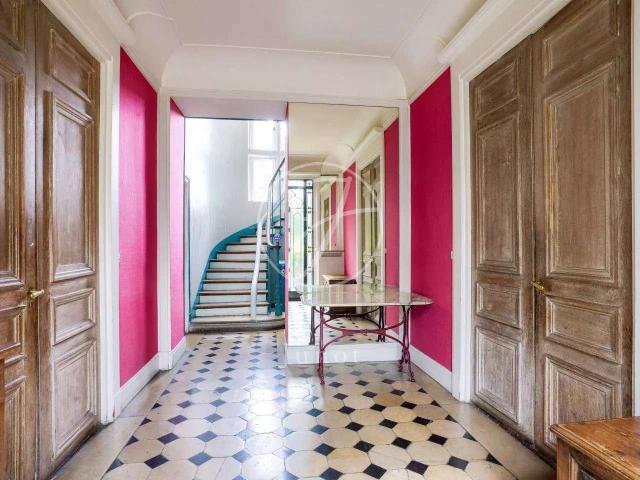 Vente maison 11 pièces Chatou 78