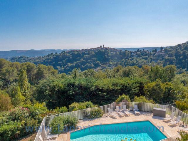 Vente maison 11 pièces Saint Paul de Vence 06