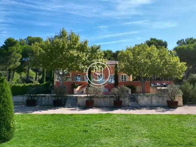 Vente maison 11 pièces Saint Rémy de Provence 13