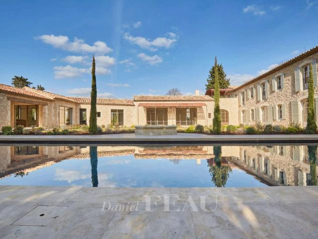Vente maison 11 pièces Saint Rémy de Provence 13