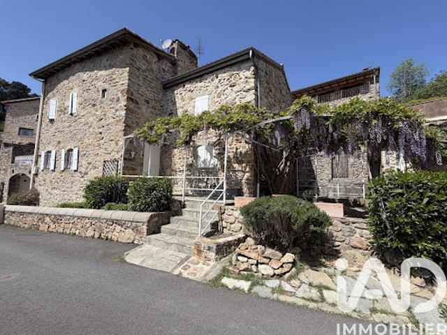 Vente Maison 11 pièces 160 m2 Vals les Bains