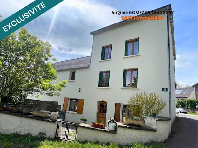 Vente Maison 11 pièces 169 m2 Aydat
