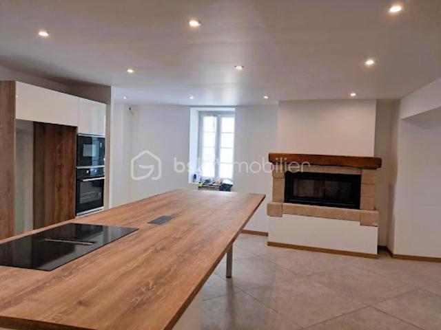 Vente Maison 11 pièces 180 m2 Abeilhan