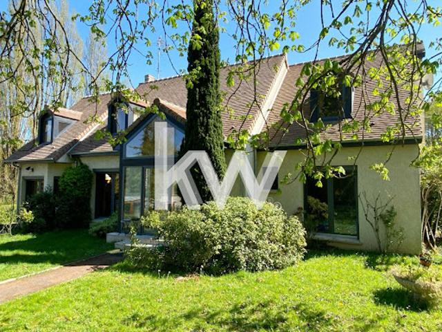 Vente Maison 7 pièces 324 m2 Saint Rémy l'Honoré