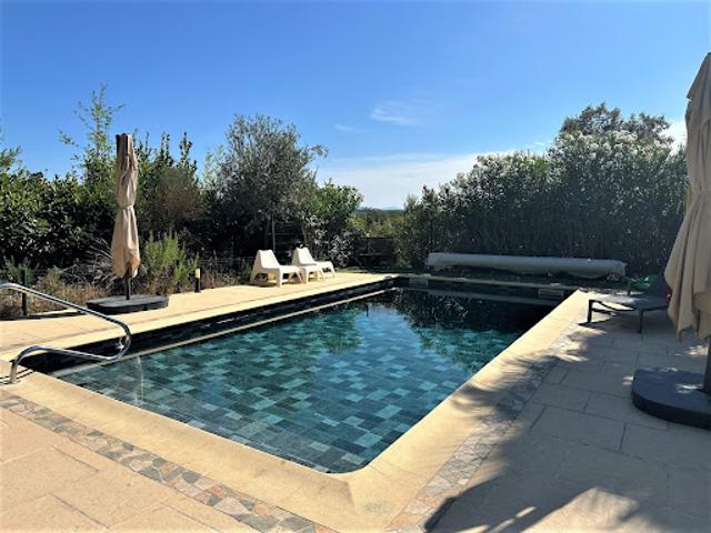 Vente Maison 11 pièces 189 m2 Le Thoronet