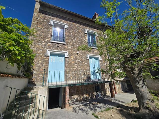 Vente Maison 11 pièces 190 m2 Corbeil Essonnes
