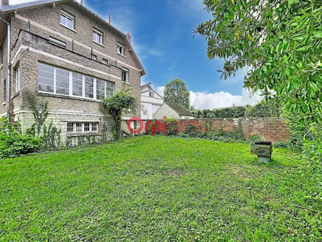 Vente Maison 11 pièces 240 m2 Rieux