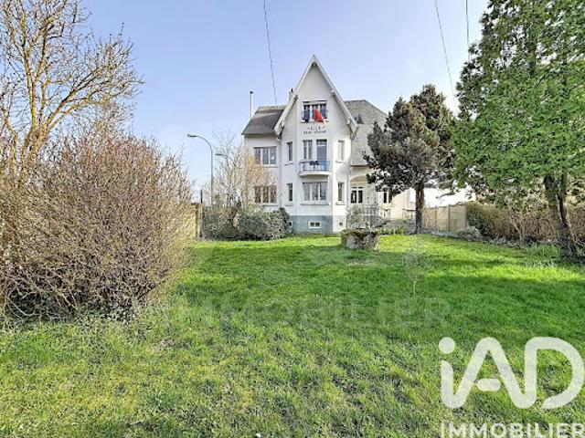 Vente Maison 11 pièces 244 m2 Dieuze