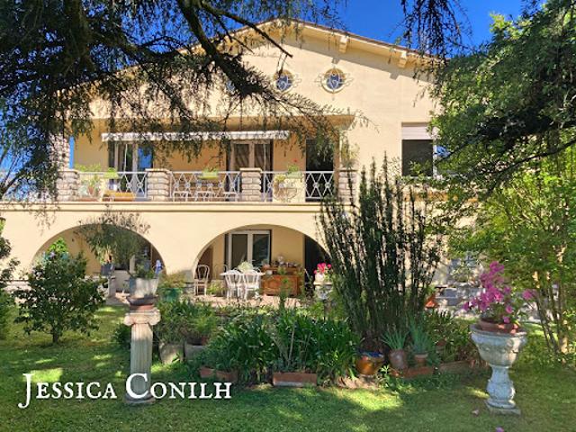 Vente Maison 11 pièces 245 m2 Pineuilh