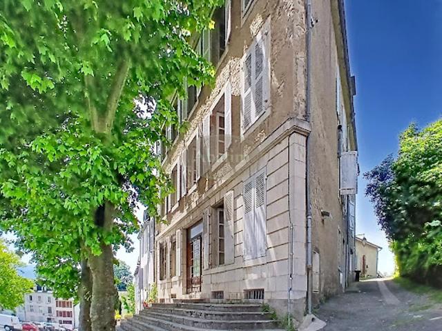 Vente Maison 11 pièces 250 m2 Oloron Sainte Marie
