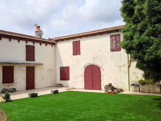 Vente Maison 11 pièces 255 m2 La Rochelle
