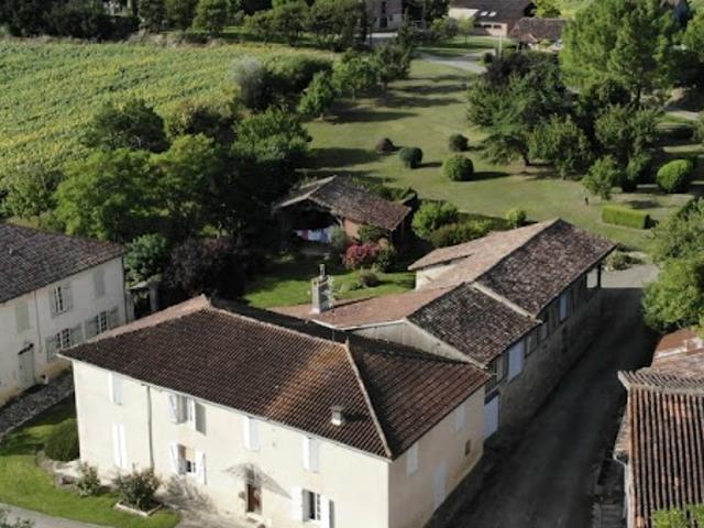 Vente Maison 11 pièces 263 m2 Monfort