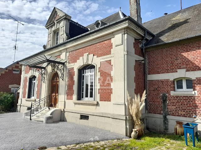 Vente Maison 11 pièces 260 m2 Bobigny