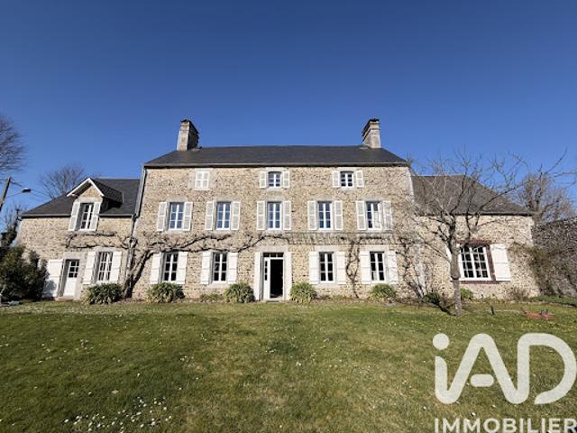 Vente Maison 11 pièces 260 m2 Gouville sur Mer