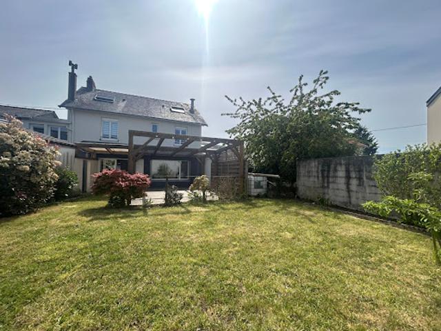 Vente Maison 11 pièces 266 m2 Thouaré sur Loire