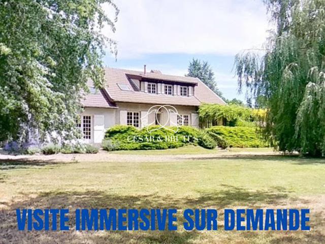 Vente Maison 11 pièces 270.52 m2 Chatillon sur chalaronne