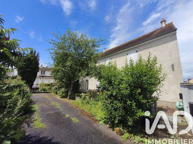 Vente Maison 11 pièces 270 m2 Voisenon