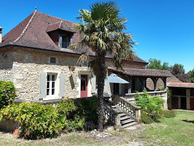 Vente Maison 11 pièces 270 m2 Bouzic