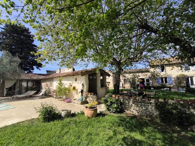 Vente Maison 11 pièces 270 m2 Eurre